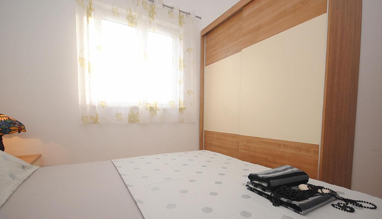 Apartment Noel Рогозница Экстерьер фото